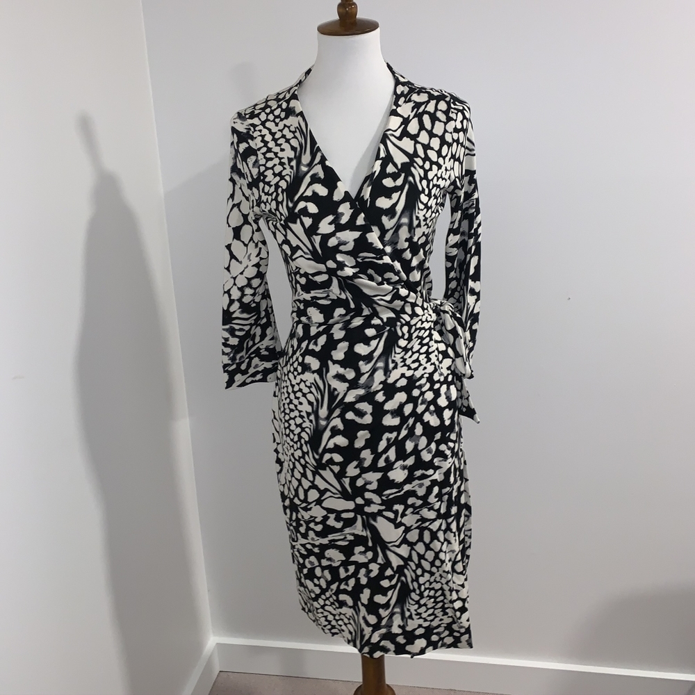 Diane Von Furstenberg Printed Wrap Dress